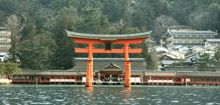 厳島神社